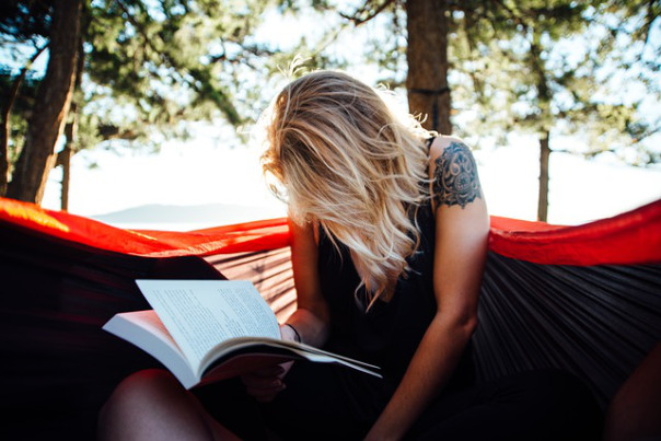 woman-reading-pixabay-books-945427_640